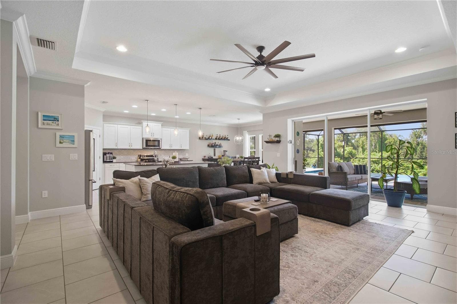 Single Family Residence at 16931 ROSEDOWN GLN, PARRISH, photo 4 of 44