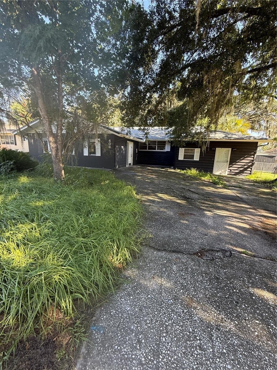 Single Family Residence at 406 E YOUNG ST, PLANT CITY, photo 3 of 19