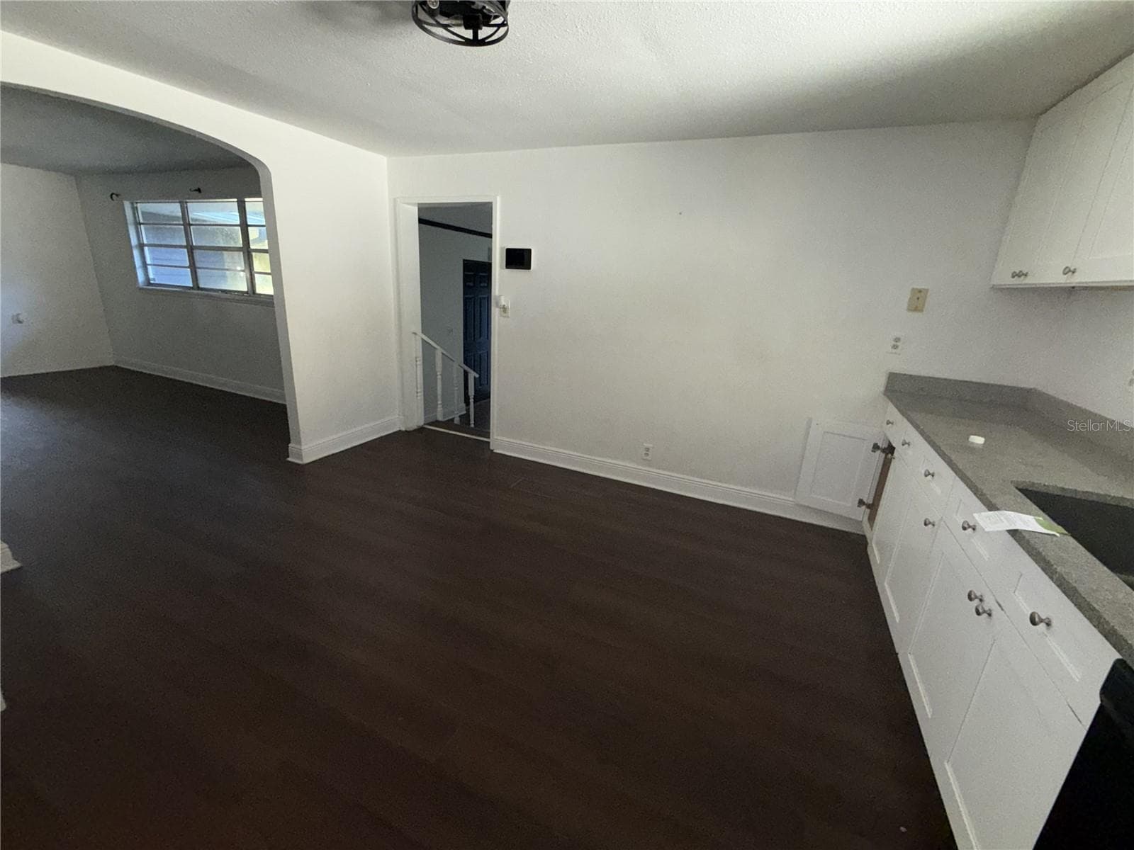 Single Family Residence at 406 E YOUNG ST, PLANT CITY, photo 11 of 19