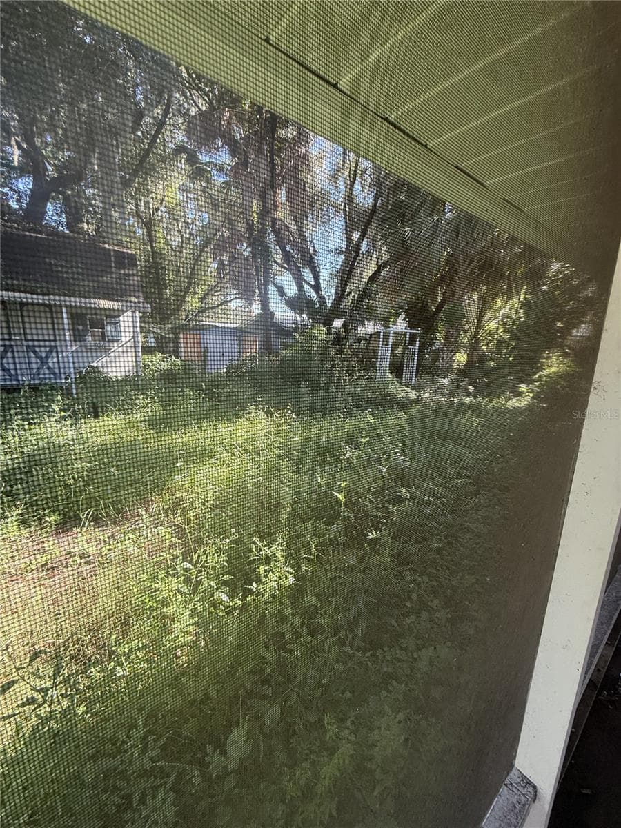 Single Family Residence at 406 E YOUNG ST, PLANT CITY, photo 18 of 19