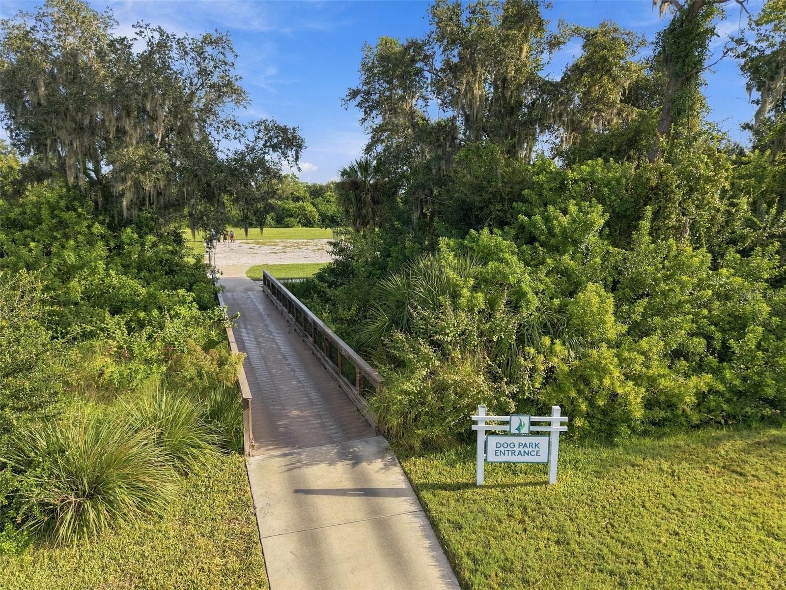 Your dog will love it here! - 9260 BALLASTER POINTE LOOP, PARRISH