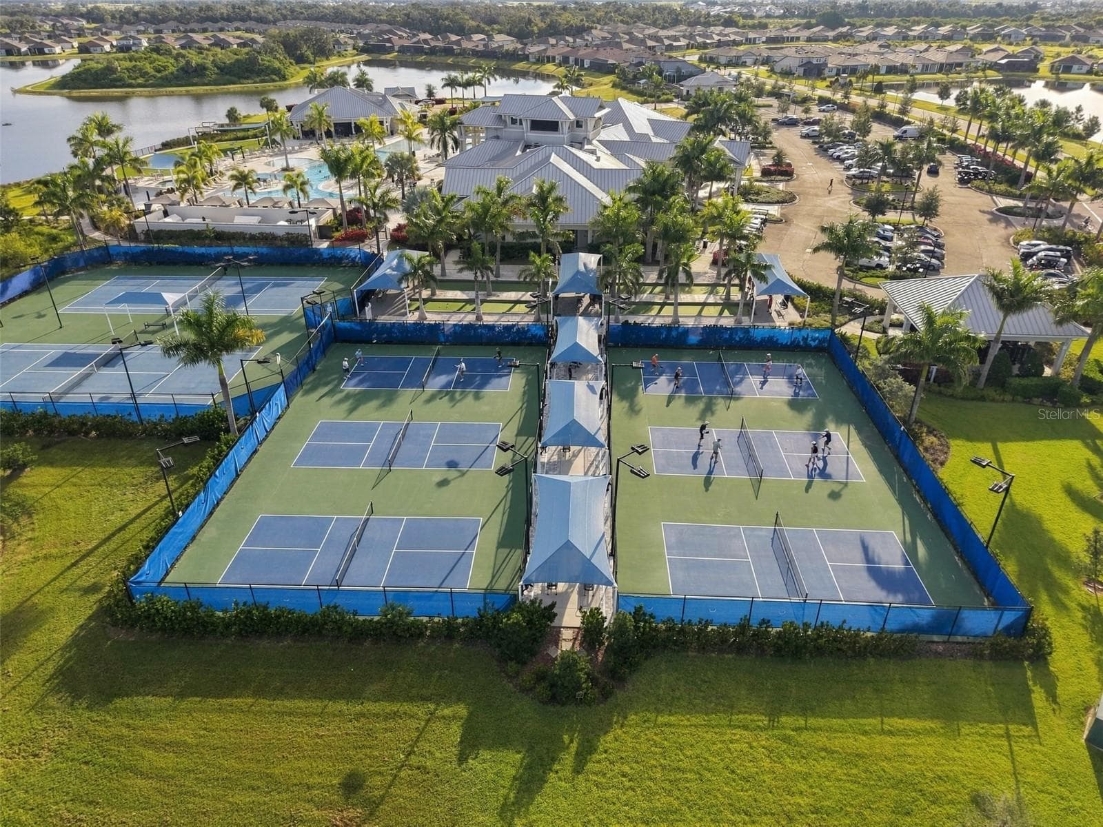 Plenty of opportunity to play your favorite outdoor sports. - 9260 BALLASTER POINTE LOOP, PARRISH