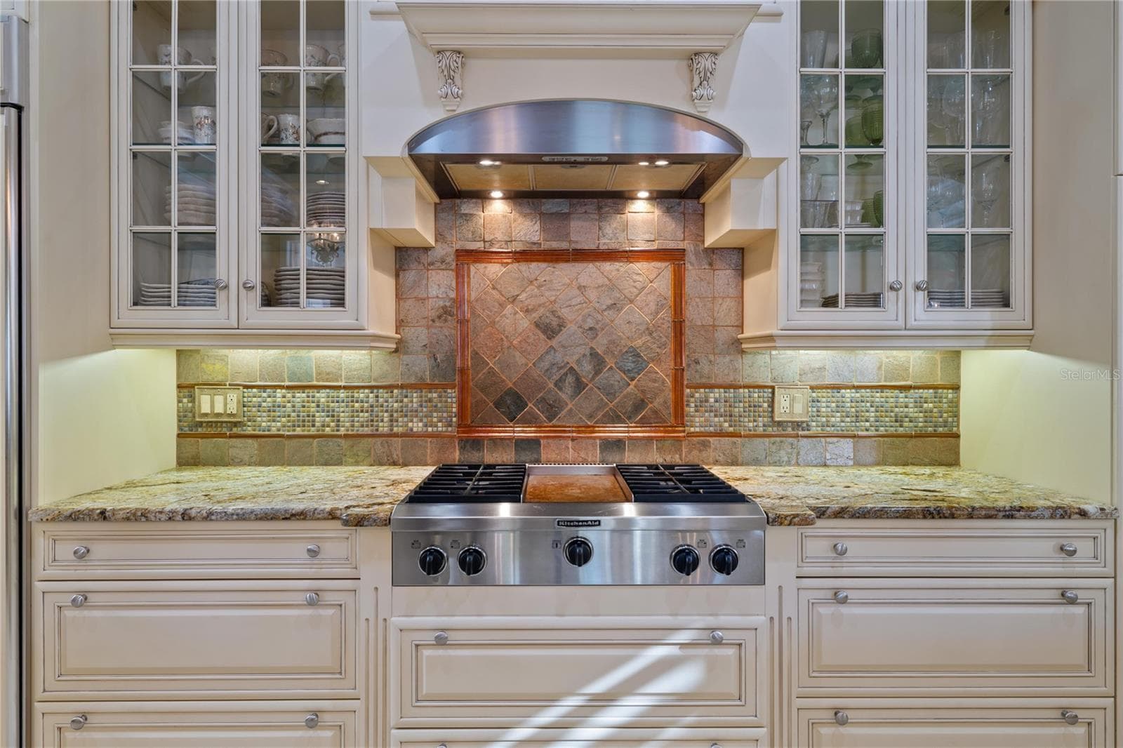 Single Family Residence at 4912 YACHT CLUB, TAMPA, photo 105 of 291