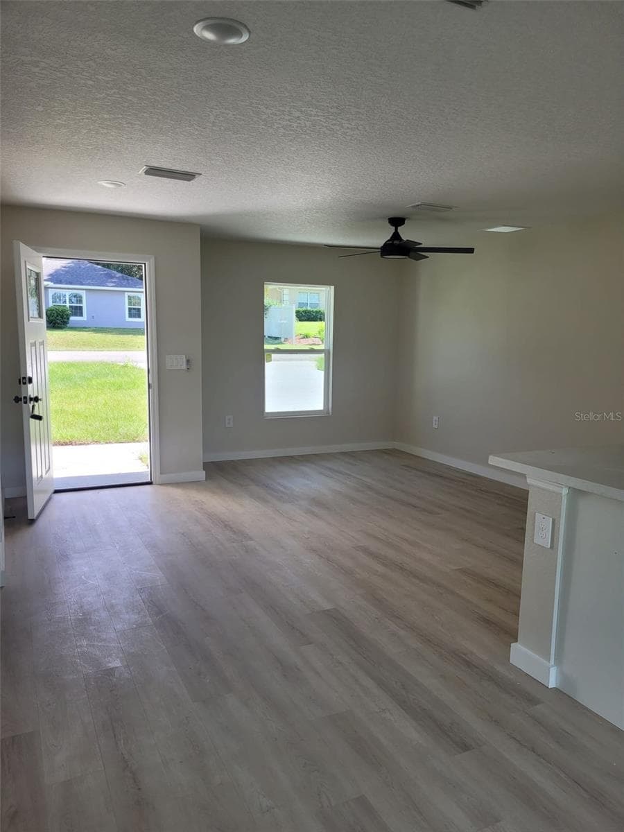 Single Family Residence at 20097 SW 84 ST NW, DUNNELLON, photo 4 of 30