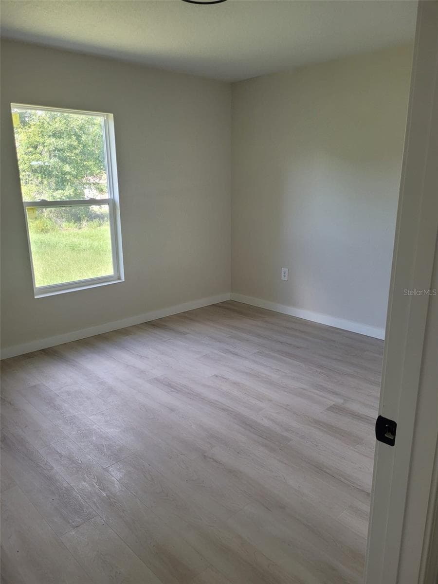 Single Family Residence at 20097 SW 84 ST NW, DUNNELLON, photo 7 of 30