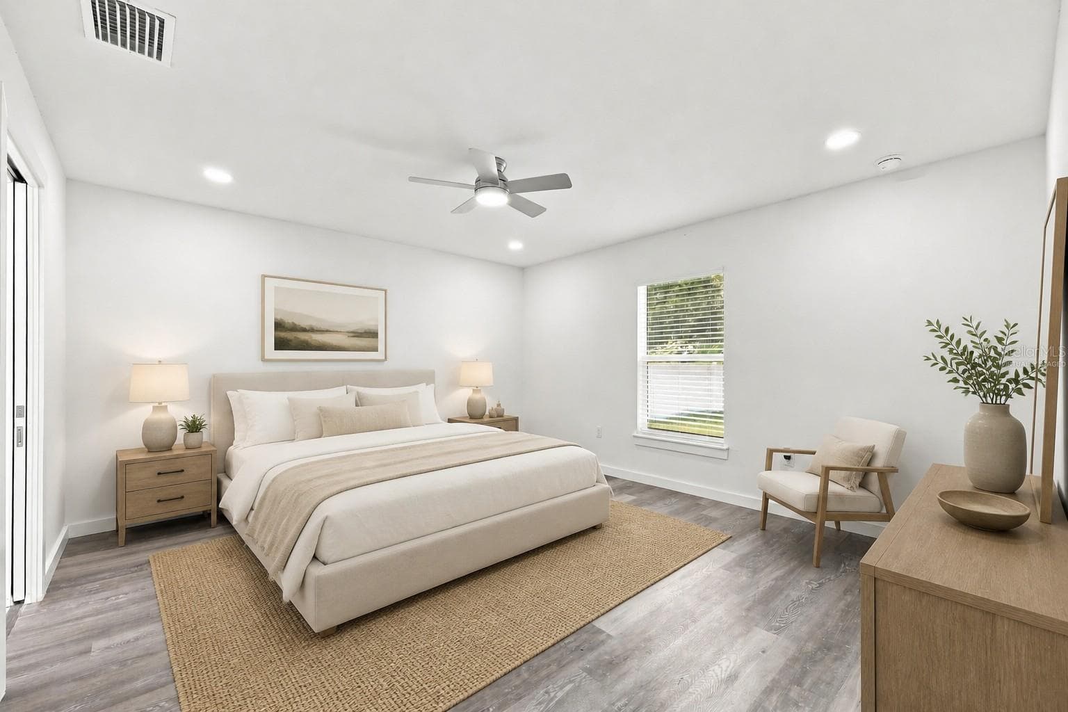 Virtually staged - 2984 SE 140TH LN, SUMMERFIELD