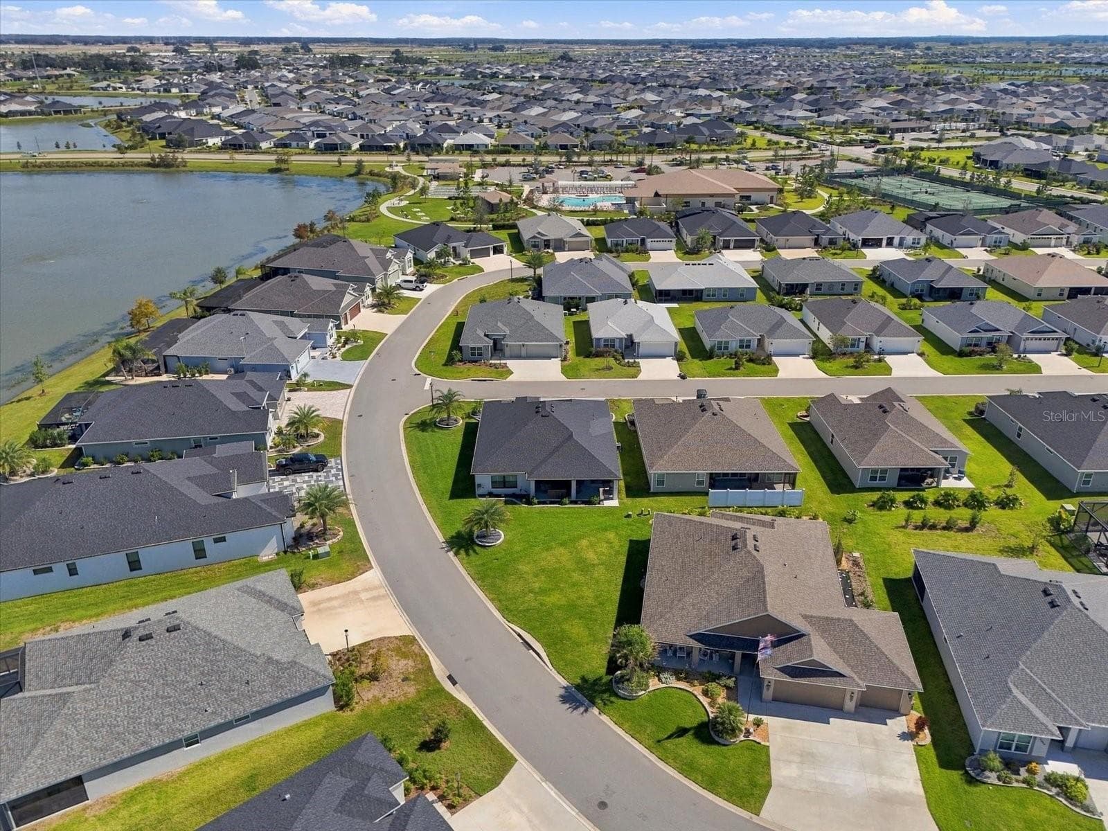 Single Family Residence at 7528 DANIEL COLLINS CT, THE VILLAGES, photo 44 of 48