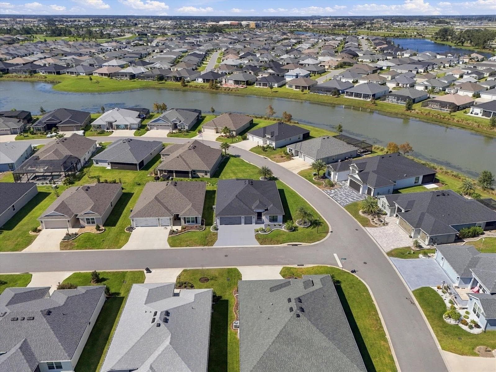 Single Family Residence at 7528 DANIEL COLLINS CT, THE VILLAGES, photo 46 of 48