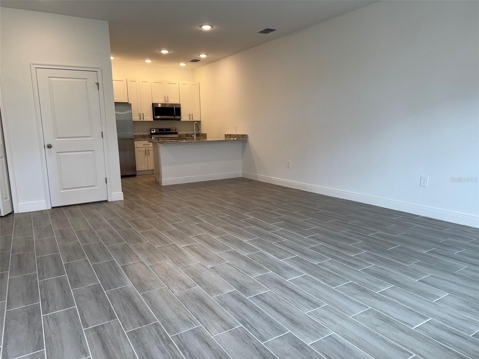 Villa at 1604 CUMIN DR, POINCIANA, photo 2 of 15