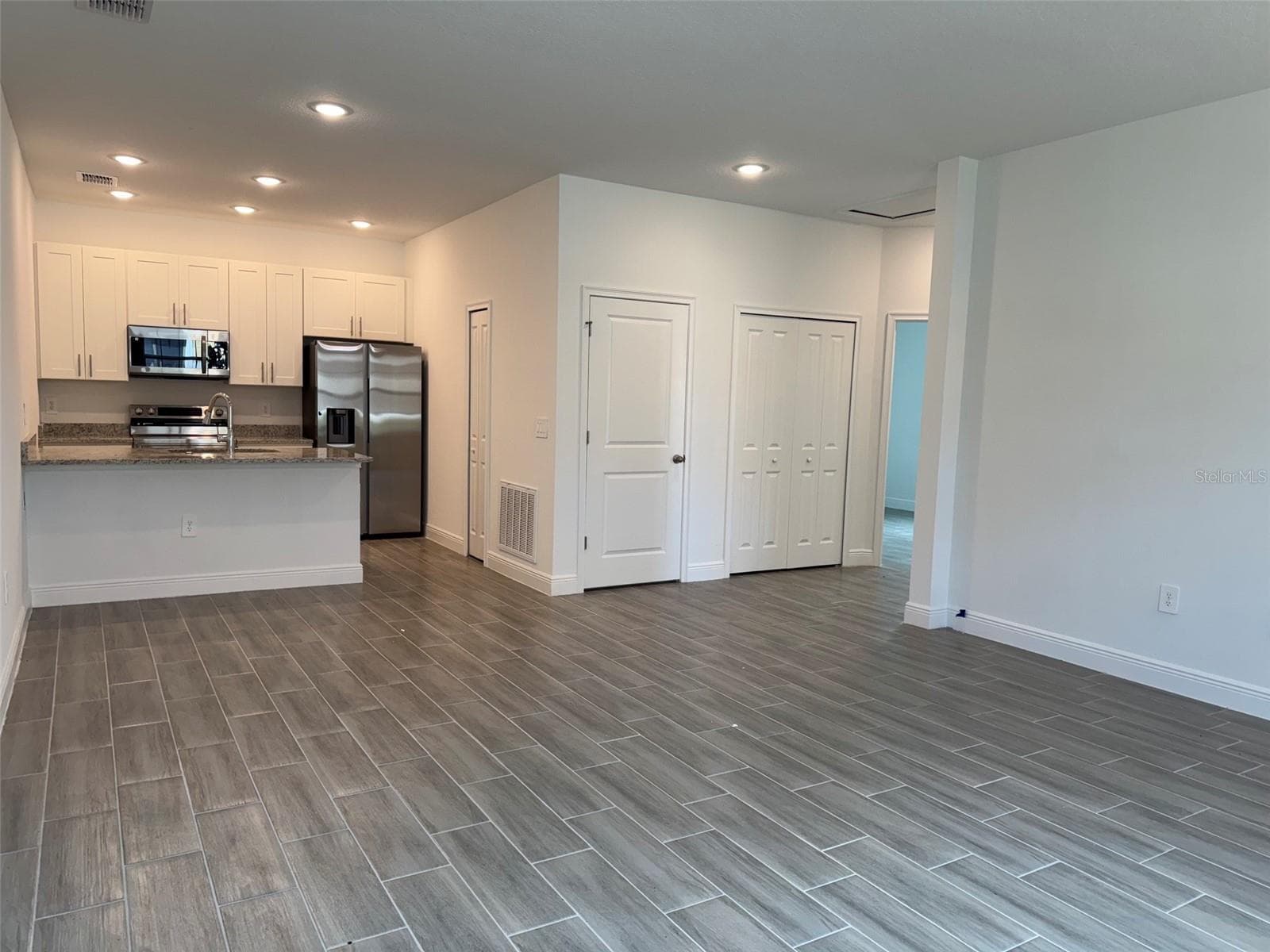 Villa at 1616 CUMIN DR, POINCIANA, photo 3 of 15
