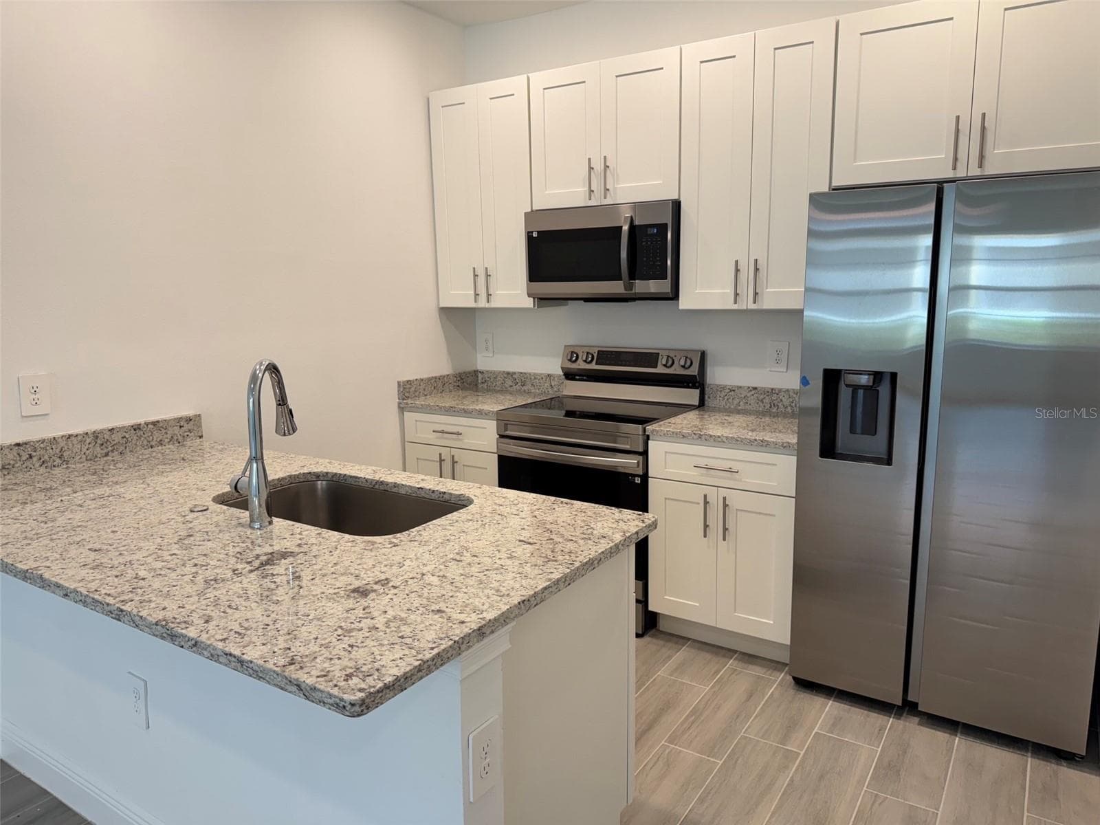 Villa at 1616 CUMIN DR, POINCIANA, photo 4 of 15
