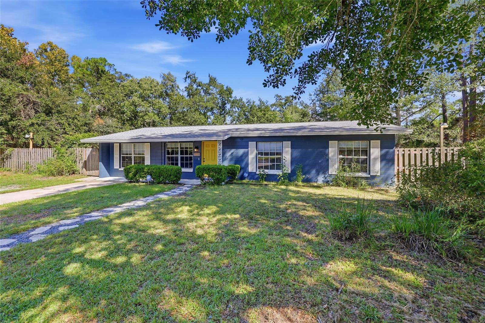 Single Family Residence at 5931 NW 26TH ST, GAINESVILLE, photo 3 of 27