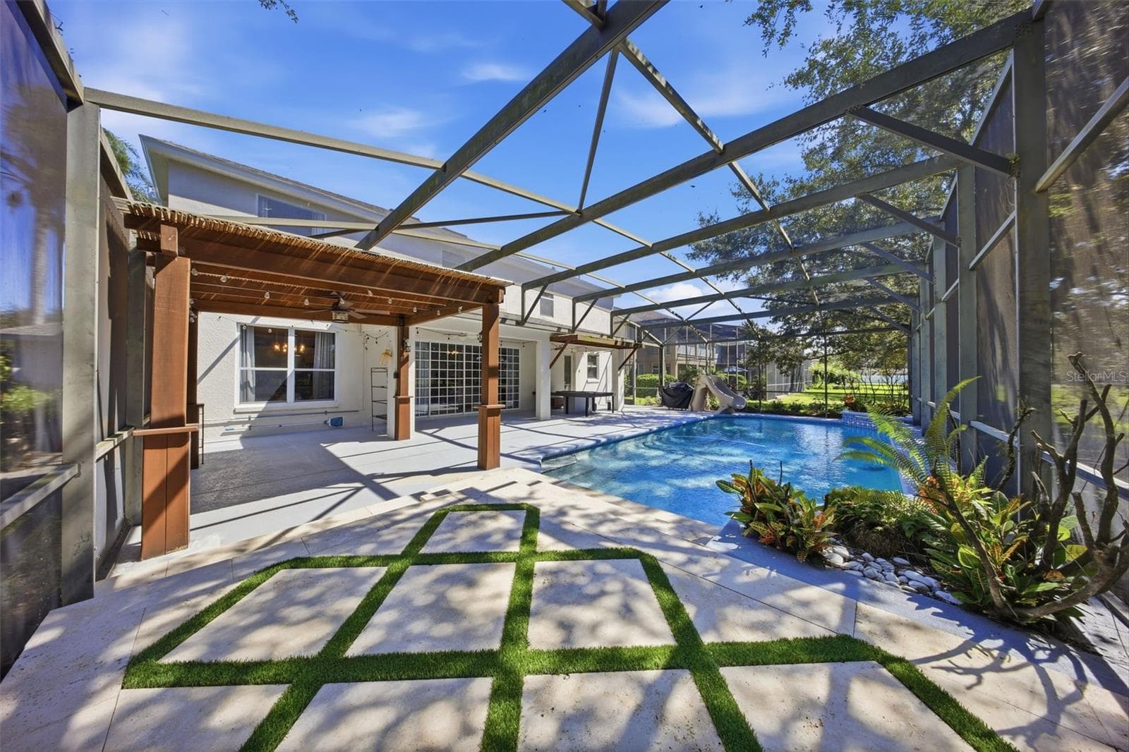 Single Family Residence at 10366 LAKE SHEEN RESERVE BLVD, ORLANDO, photo 18 of 45