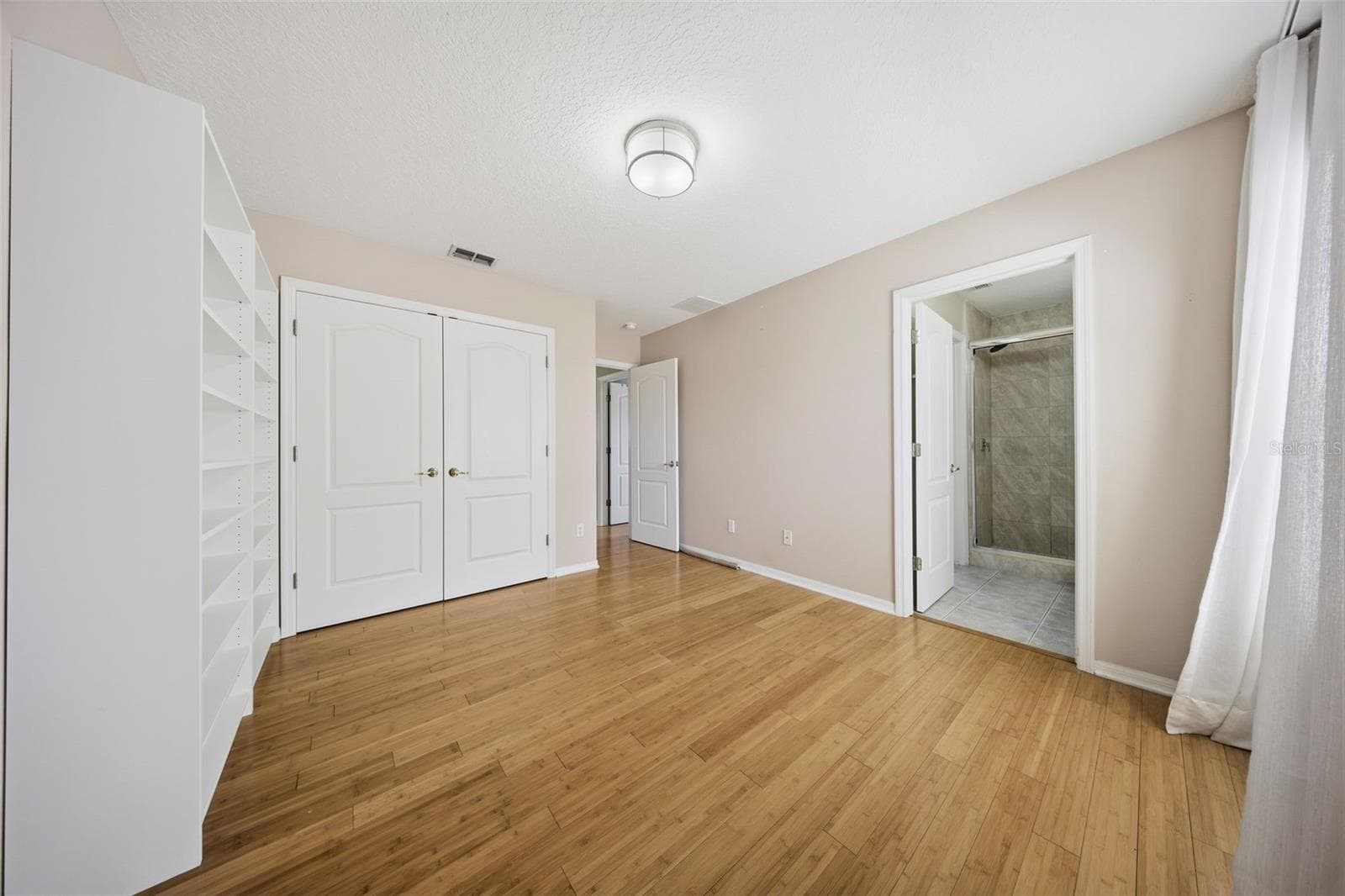 Single Family Residence at 10366 LAKE SHEEN RESERVE BLVD, ORLANDO, photo 33 of 45