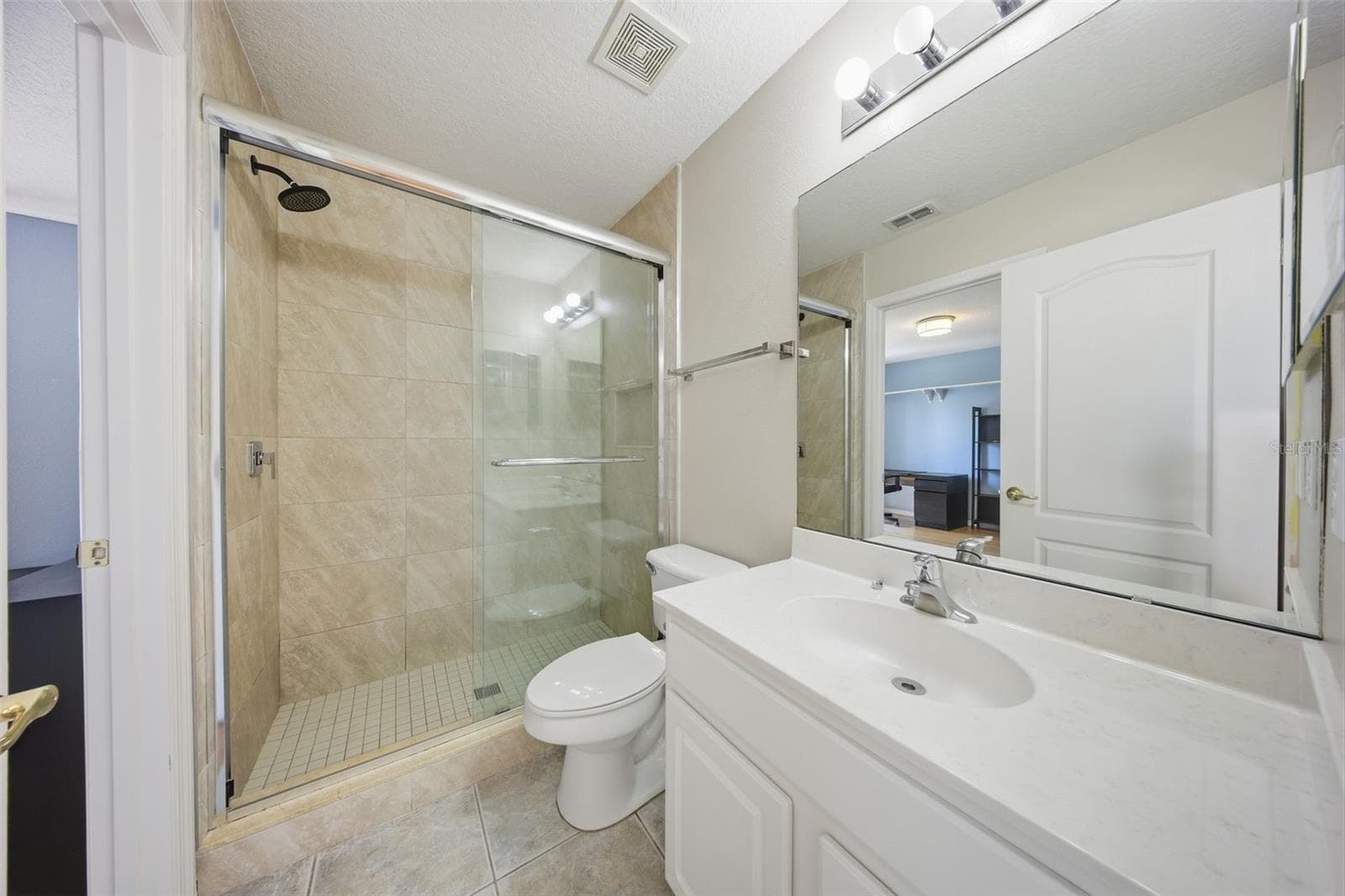 Single Family Residence at 10366 LAKE SHEEN RESERVE BLVD, ORLANDO, photo 37 of 45