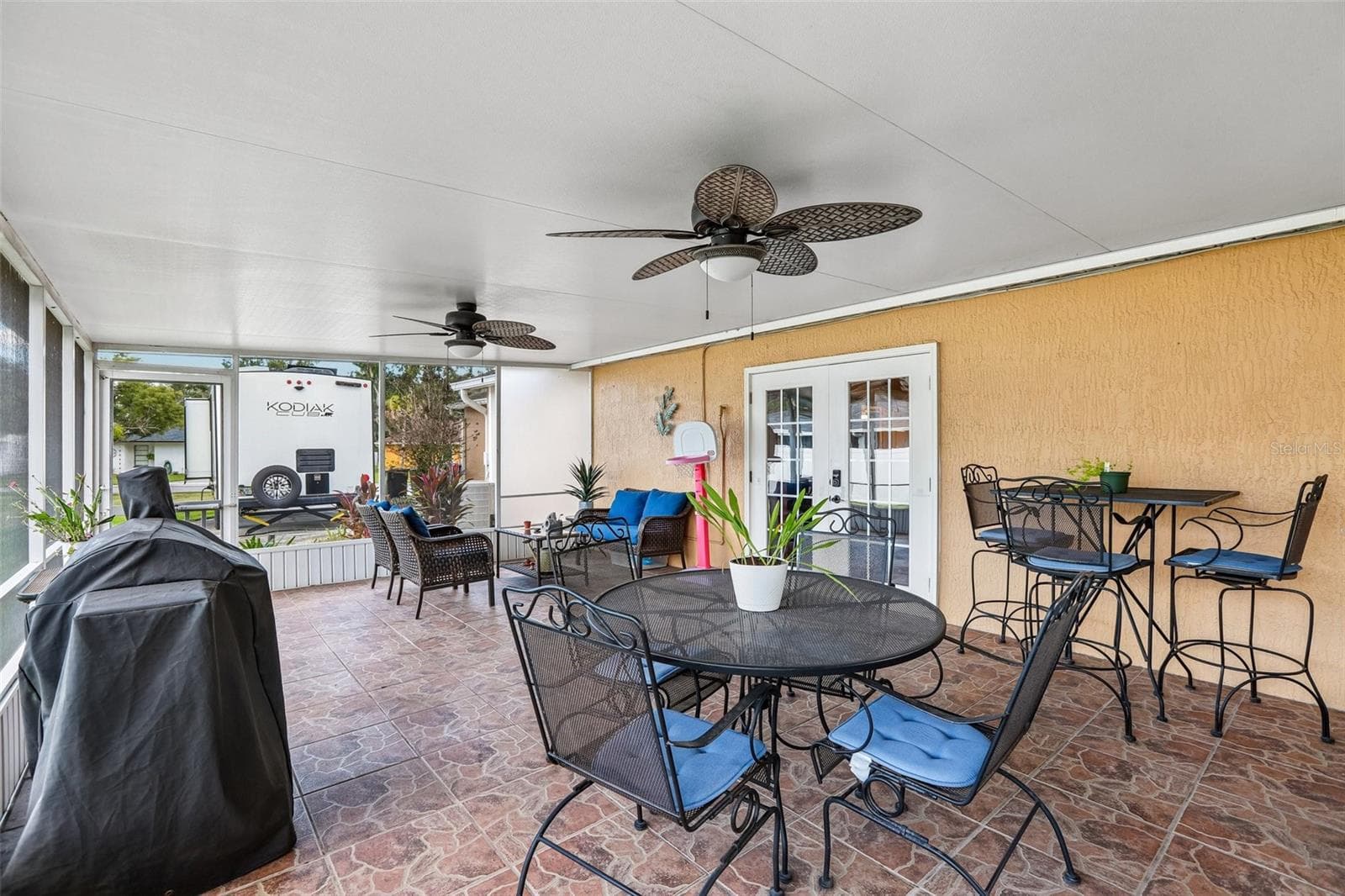Single Family Residence at 3803 OPAL DR, MULBERRY, photo 24 of 33