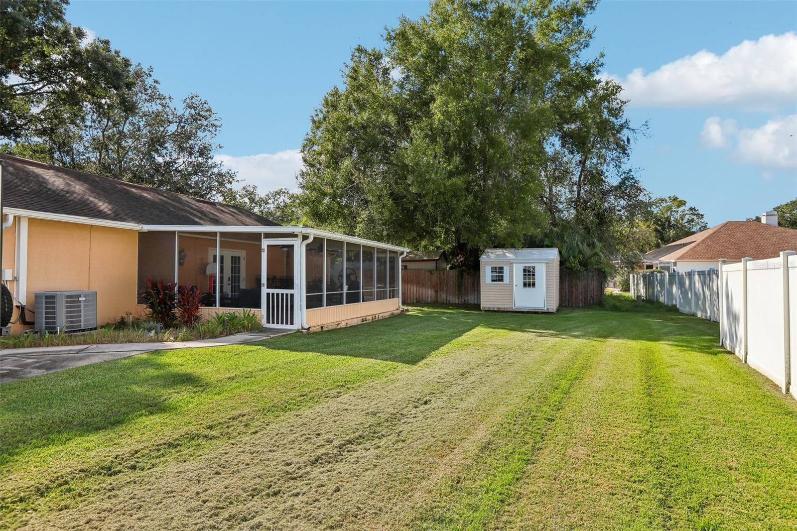 Single Family Residence at 3803 OPAL DR, MULBERRY, photo 28 of 33