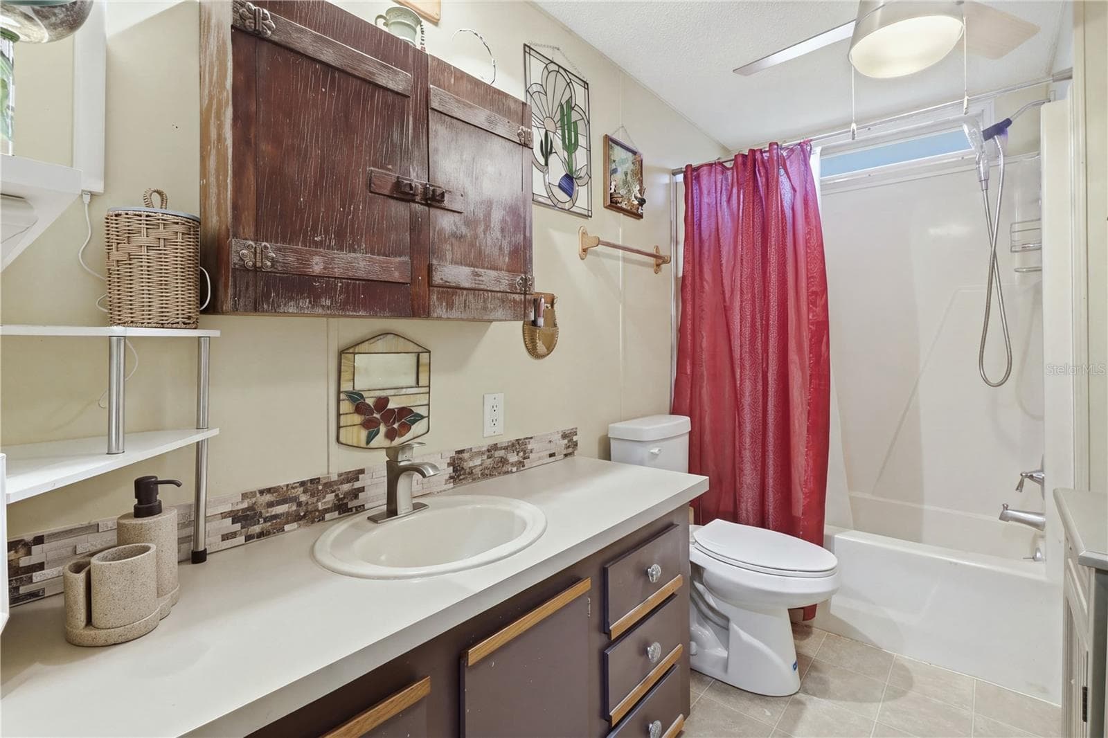 Manufactured Home at 5650 W STATE ST, HOMOSASSA, photo 12 of 43