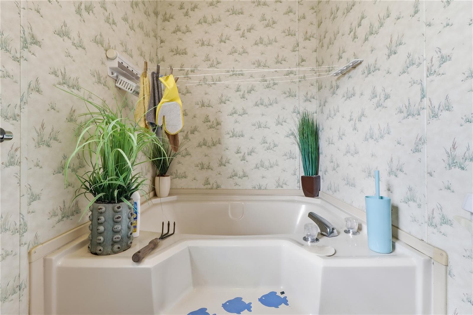 Manufactured Home at 5650 W STATE ST, HOMOSASSA, photo 19 of 43