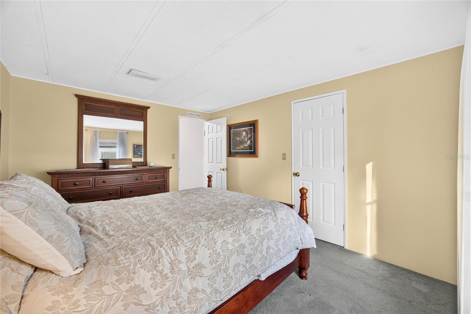 Manufactured Home at 305 S TIMBER TRL, WILDWOOD, photo 23 of 59