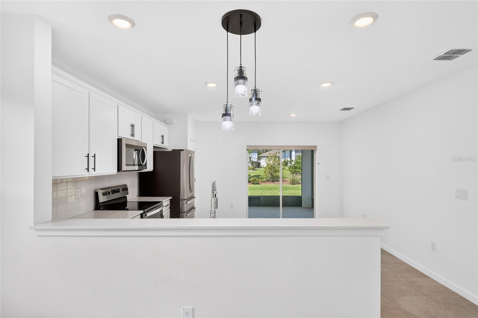Single Family Residence at 8359 SW 54TH LOOP, OCALA, photo 19 of 57