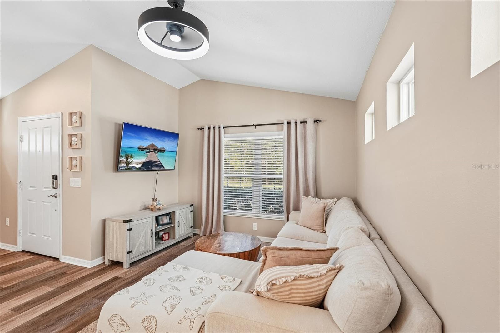 Single Family Residence at 12630 SHIMMERING OAK CIR, VENICE, photo 6 of 35