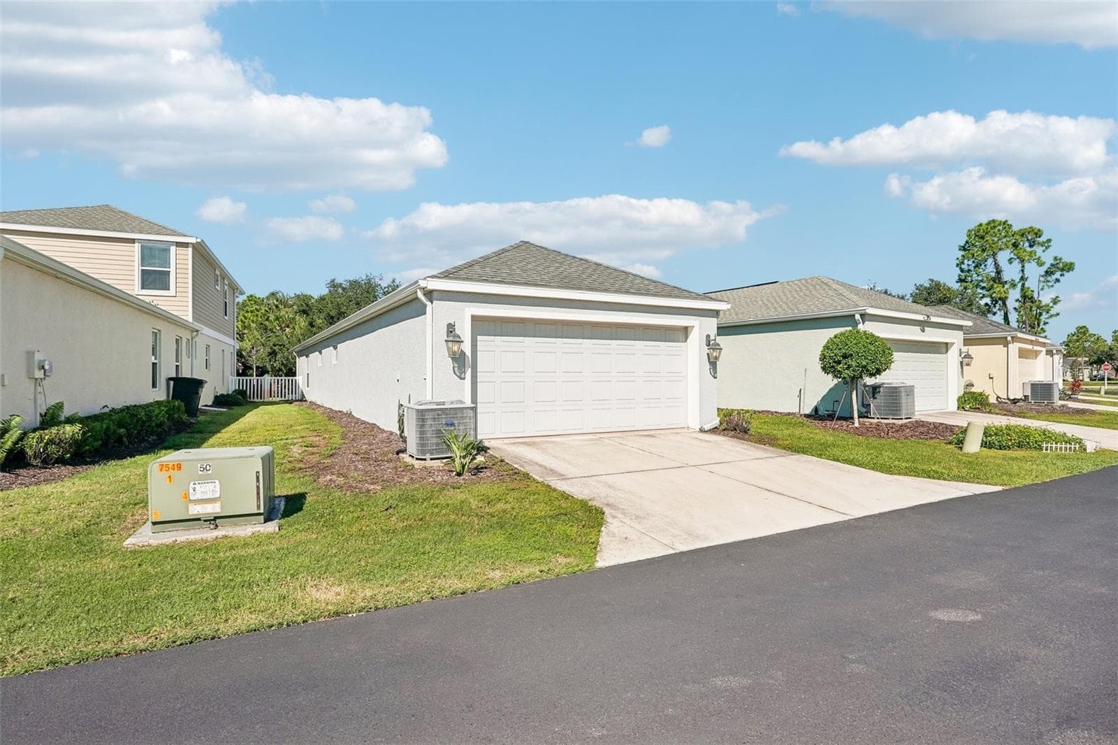 Single Family Residence at 12630 SHIMMERING OAK CIR, VENICE, photo 21 of 35