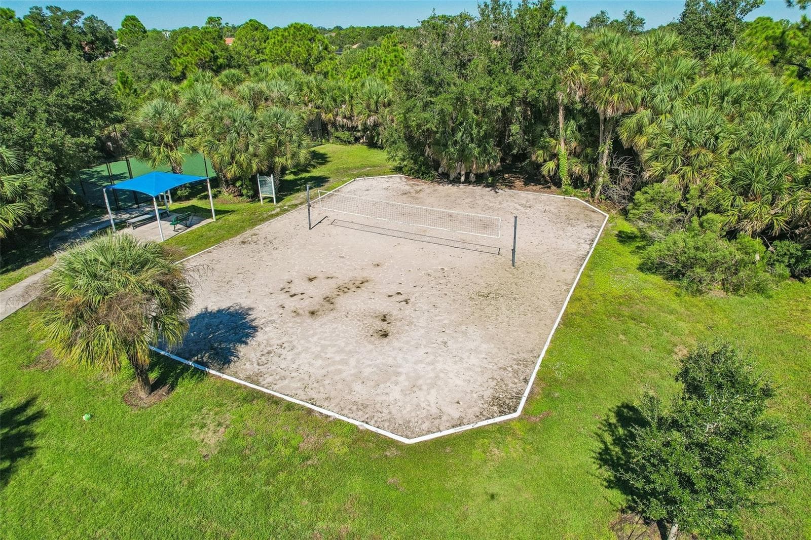 Single Family Residence at 12630 SHIMMERING OAK CIR, VENICE, photo 32 of 35