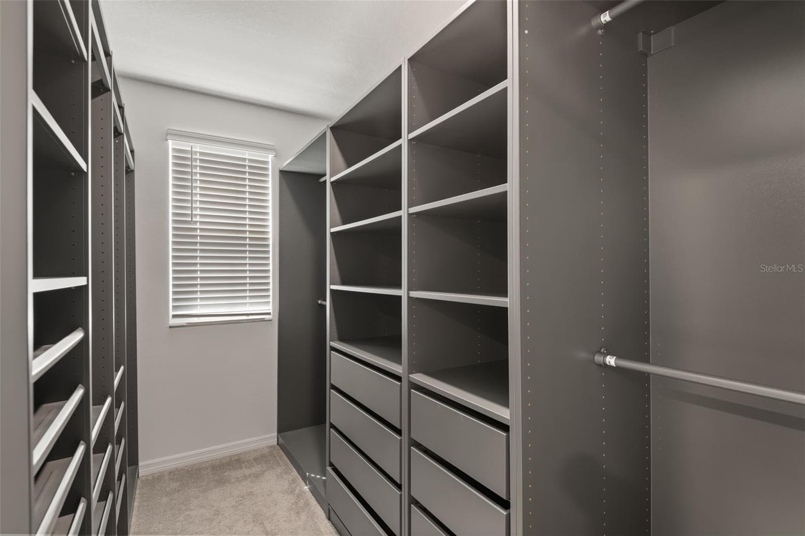 Single Family Residence at 509 ROYAL EMPRESS DR, RUSKIN, photo 13 of 24