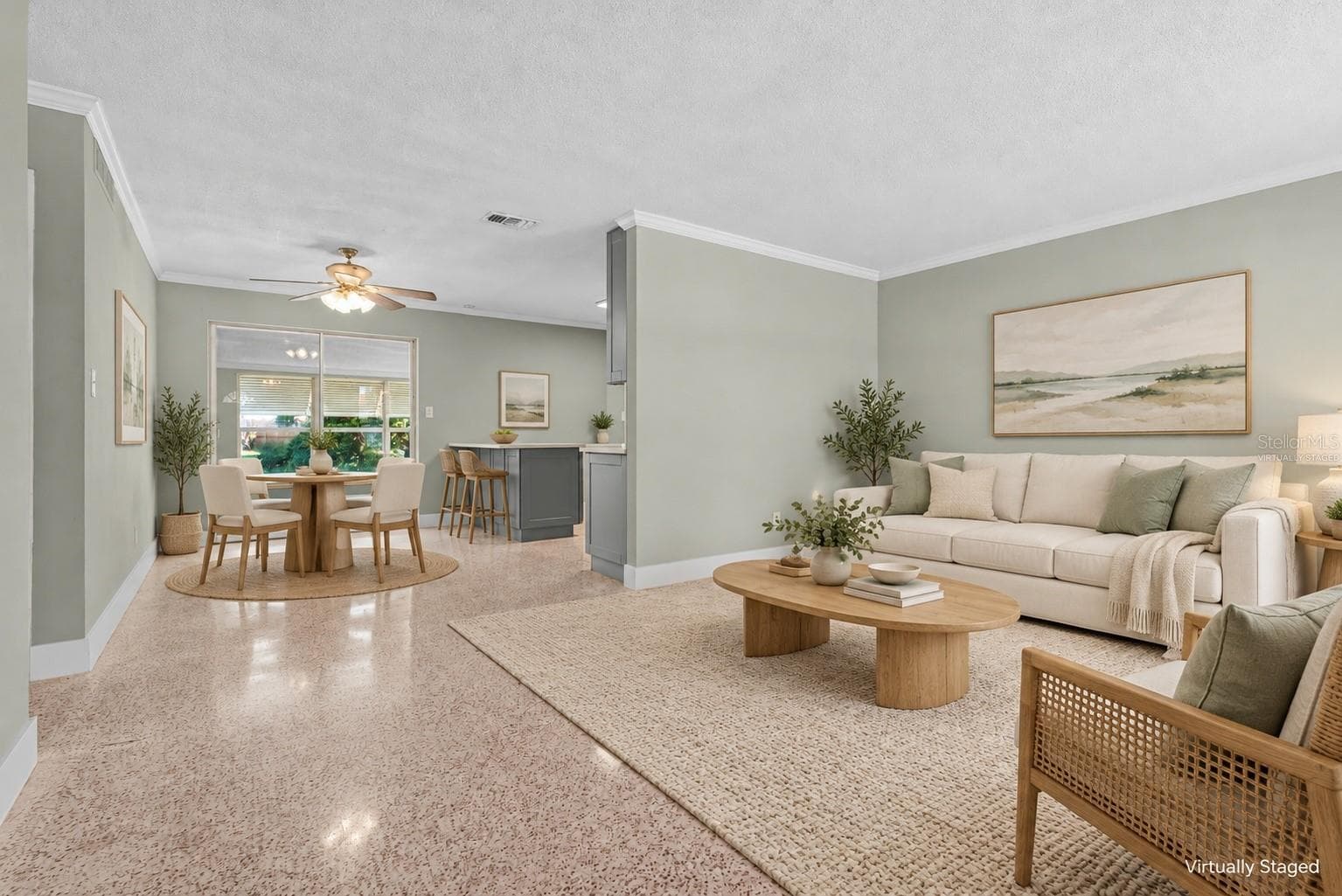 Virtually Staged - 2815 BAY DR, BRADENTON