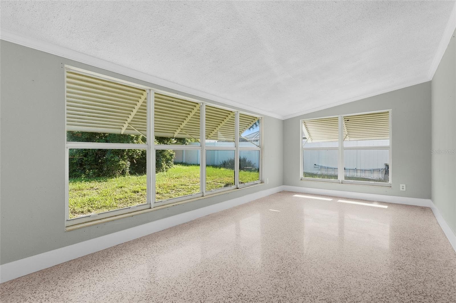 Single Family Residence at 2815 BAY DR, BRADENTON, photo 22 of 32