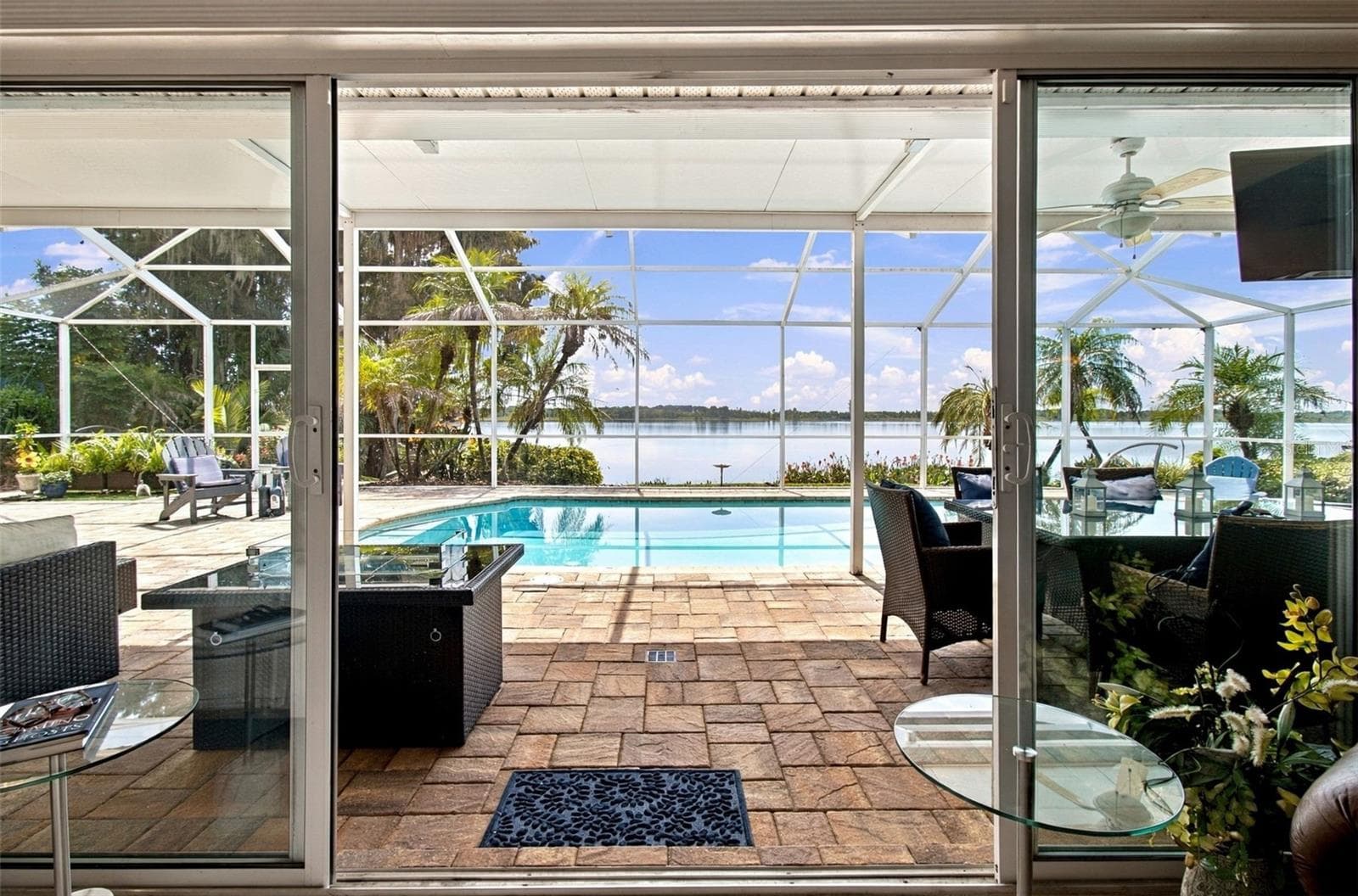 Lanai/Pool/Lake - 1921 MANOR CIR SE, WINTER HAVEN