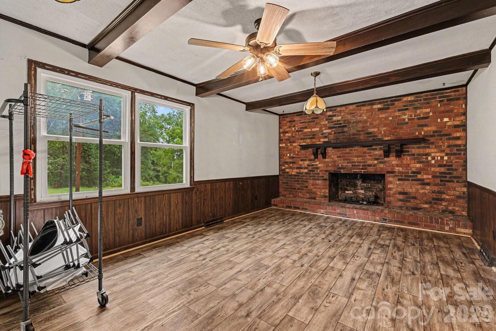 Single Family Residence at 6872 Jake Seagle Road, Vale, photo 7 of 31