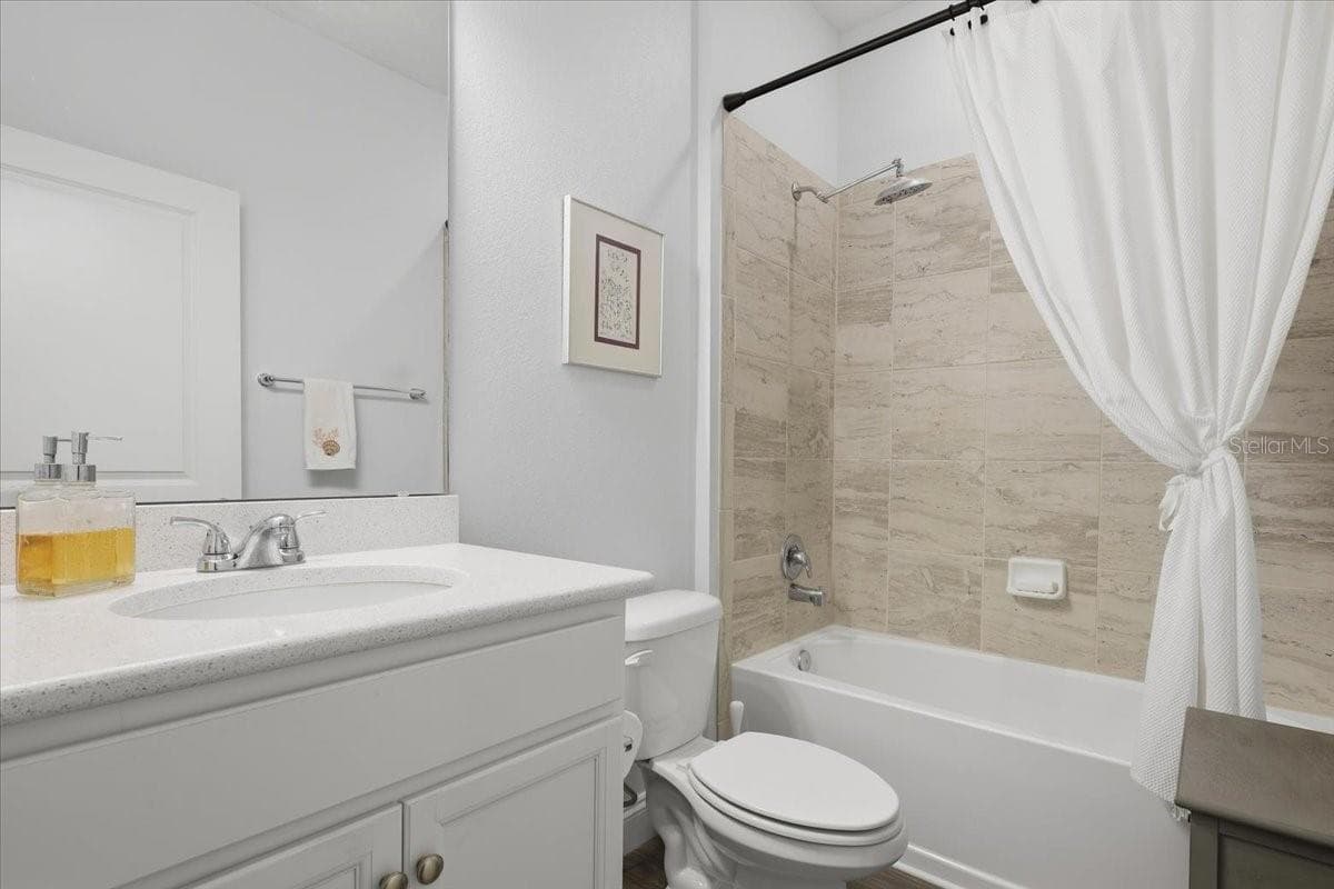 Single Family Residence at 133 OAKLEAF WAY, PALM COAST, photo 27 of 42