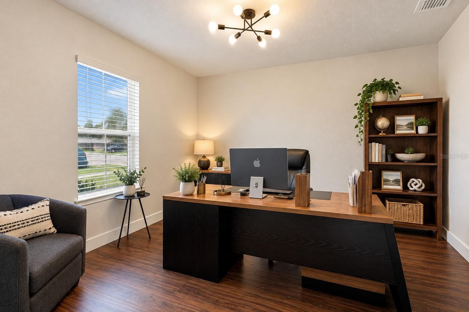 Single Family Residence at 1217 MICHELANGELO LN, WINTER HAVEN, photo 10 of 72
