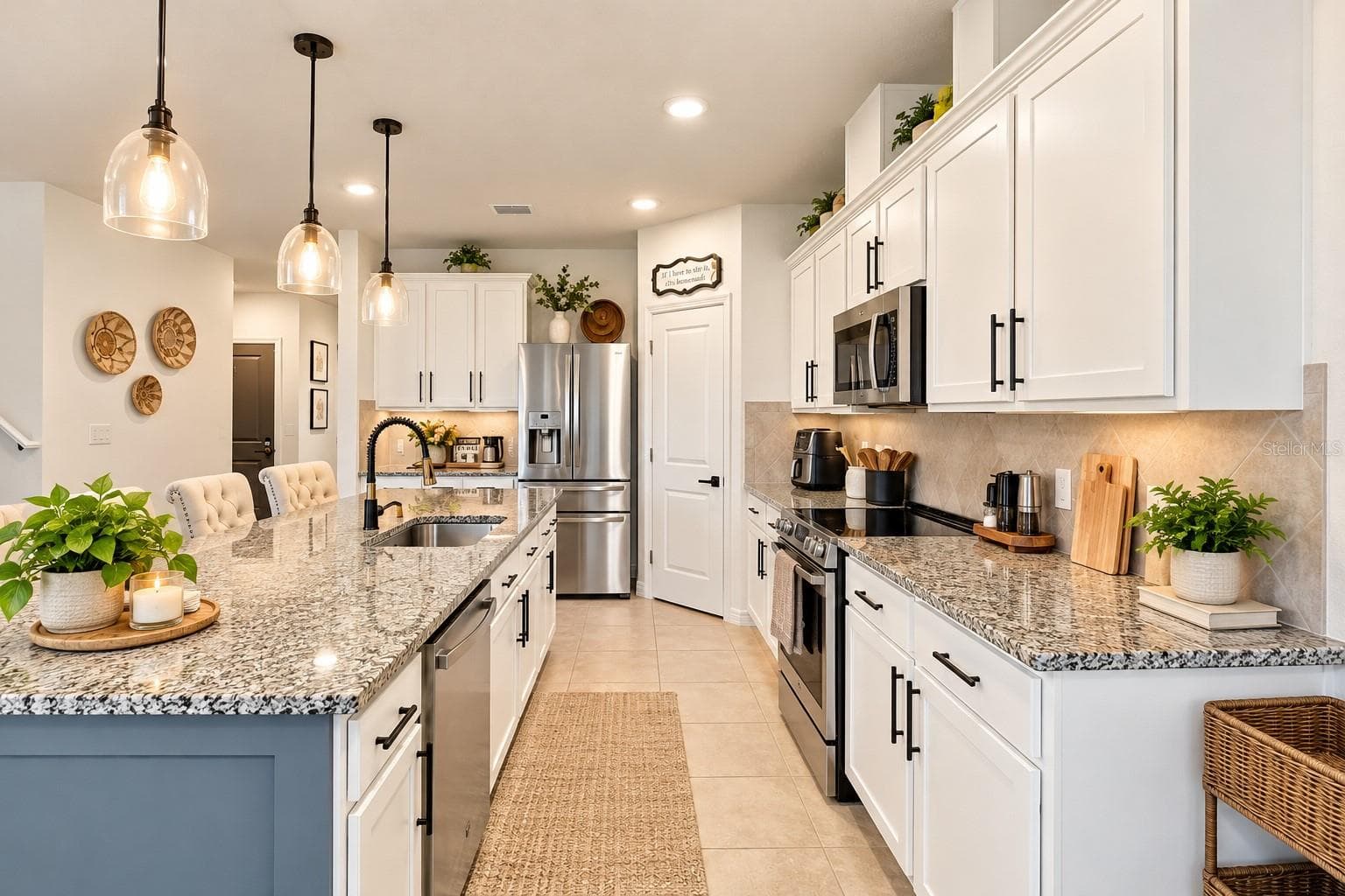 Single Family Residence at 1217 MICHELANGELO LN, WINTER HAVEN, photo 19 of 72