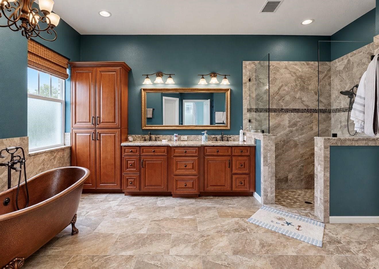 Primary Bathroom - 542 ISLEBAY DR, APOLLO BEACH