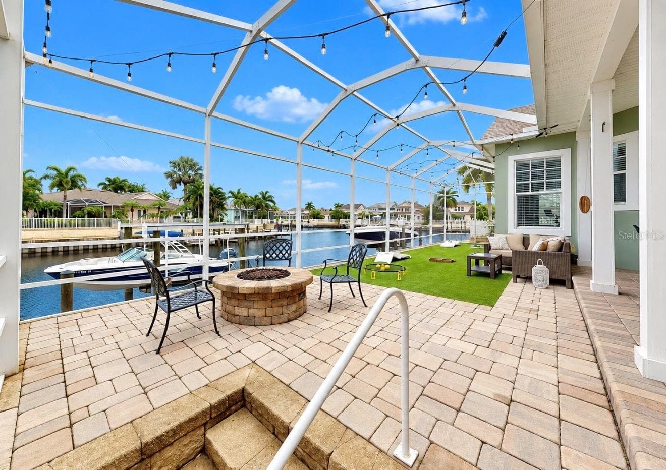 Single Family Residence at 542 ISLEBAY DR, APOLLO BEACH, photo 36 of 76