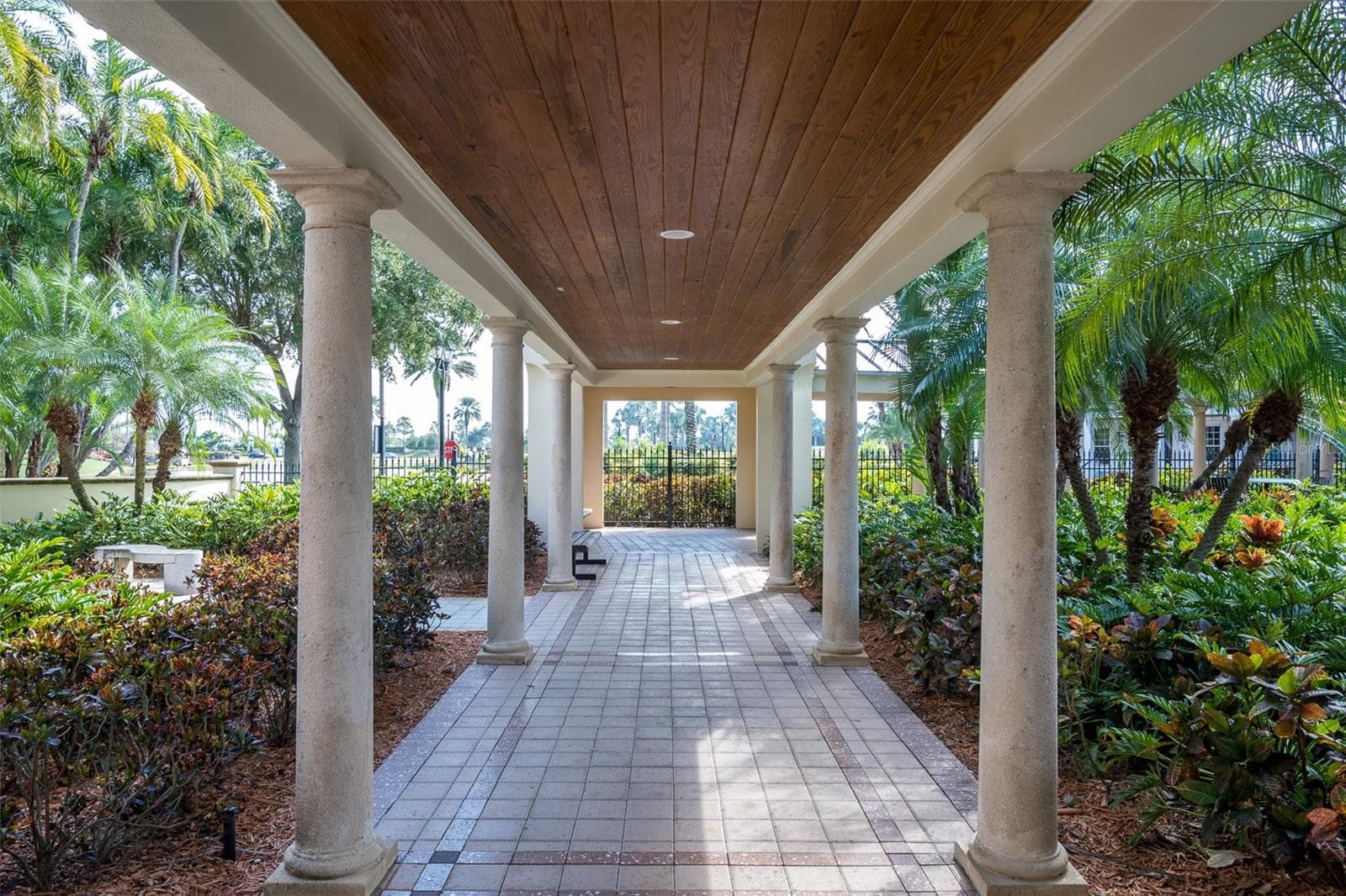 Single Family Residence at 542 ISLEBAY DR, APOLLO BEACH, photo 64 of 76