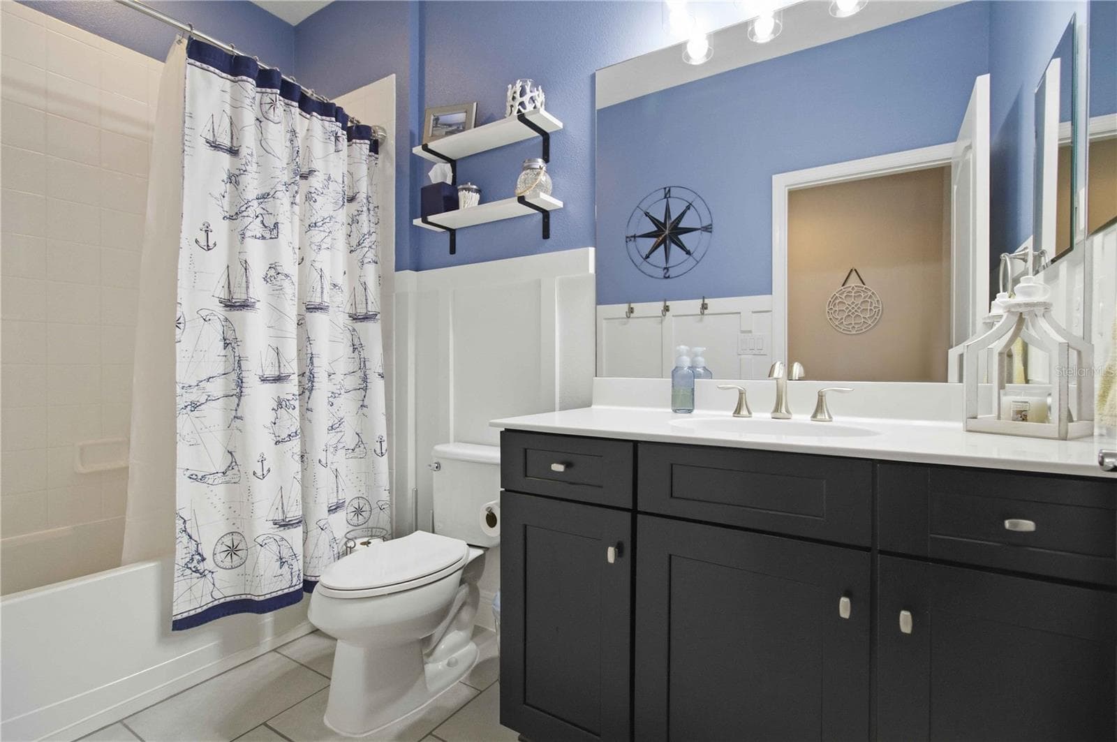 Single Family Residence at 16931 ROSEDOWN GLN, PARRISH, photo 29 of 44