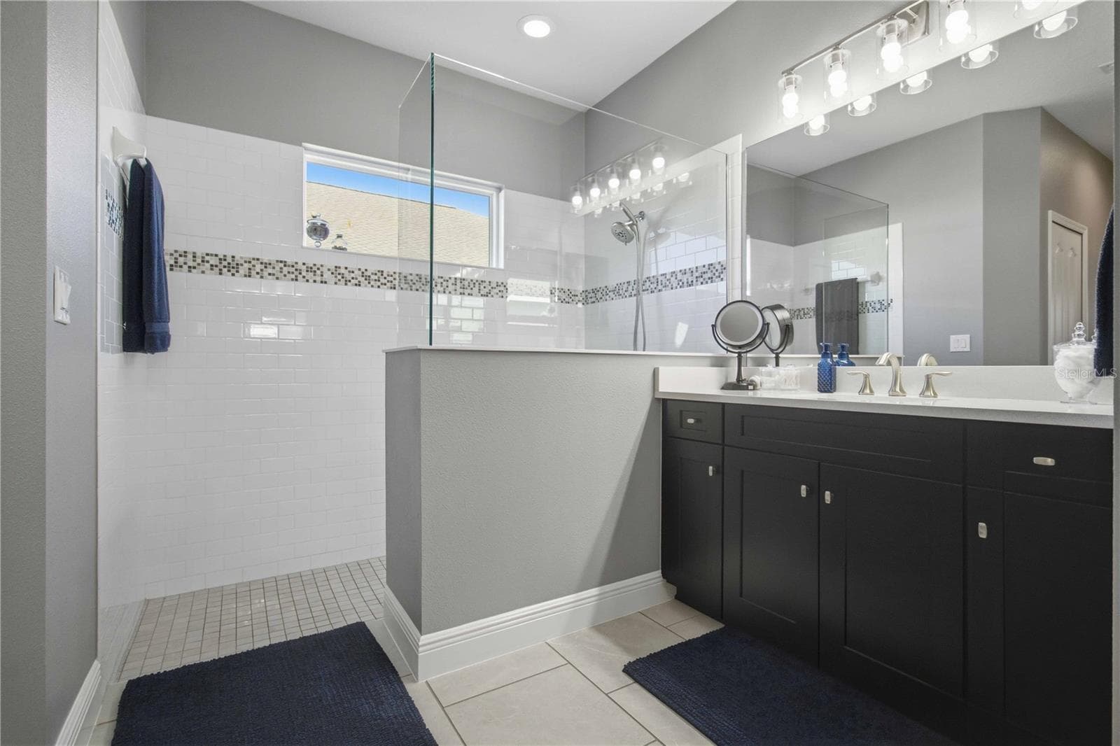 Single Family Residence at 16931 ROSEDOWN GLN, PARRISH, photo 34 of 44