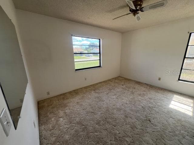 Single Family Residence at 8347 ANGELA CT, ZEPHYRHILLS, photo 11 of 25