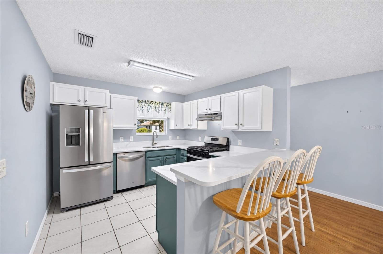 Stainless Appliances - 17900 SE 92ND AMORY AVE, THE VILLAGES