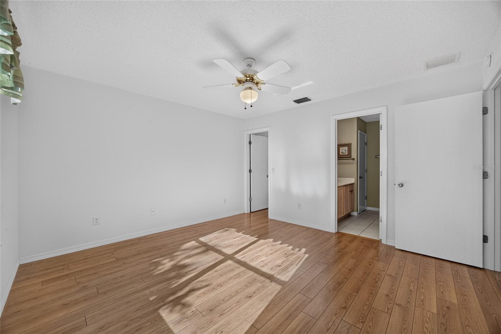 Primary Bedroom - 17900 SE 92ND AMORY AVE, THE VILLAGES