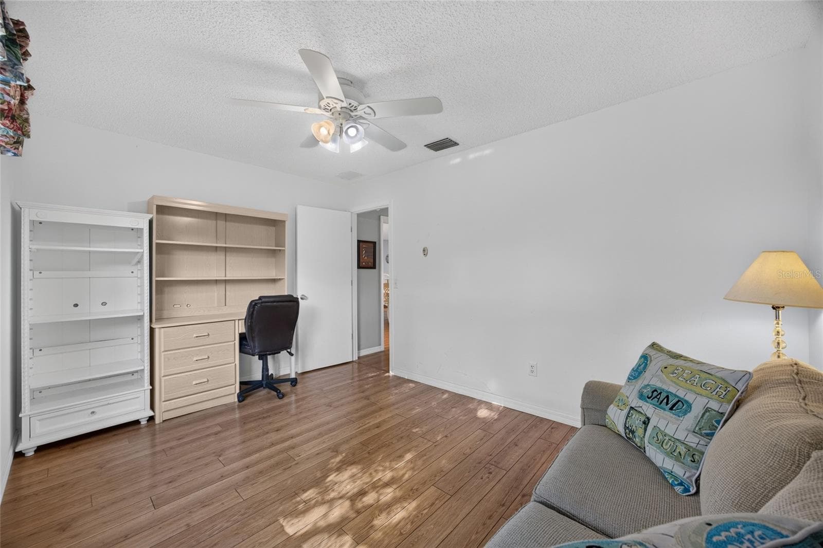 Den/Bedroom 3 - 17900 SE 92ND AMORY AVE, THE VILLAGES