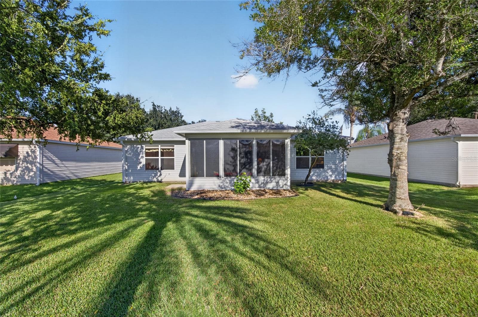 Back Yard - 17900 SE 92ND AMORY AVE, THE VILLAGES