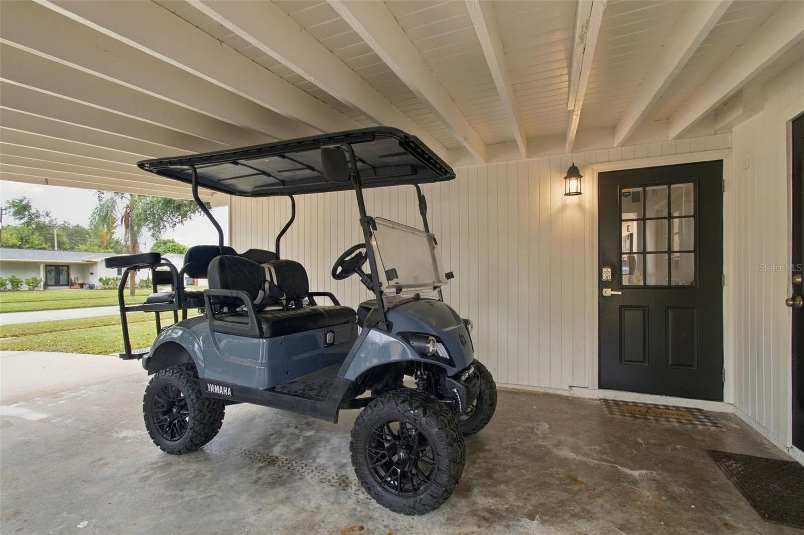 Carport - 3306 NAKORA DR, TAMPA