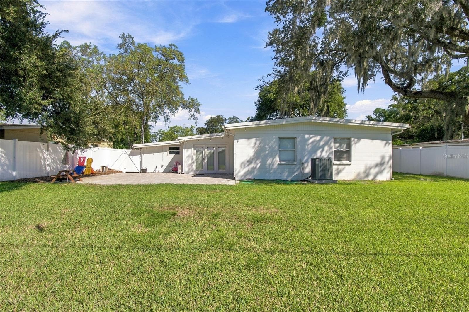 Single Family Residence at 3306 NAKORA DR, TAMPA, photo 39 of 57