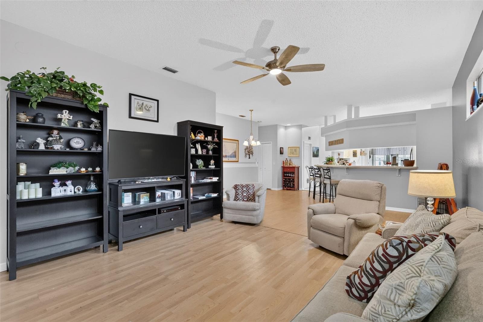 Single Family Residence at 6523 WILANDER ST, LEESBURG, photo 16 of 28