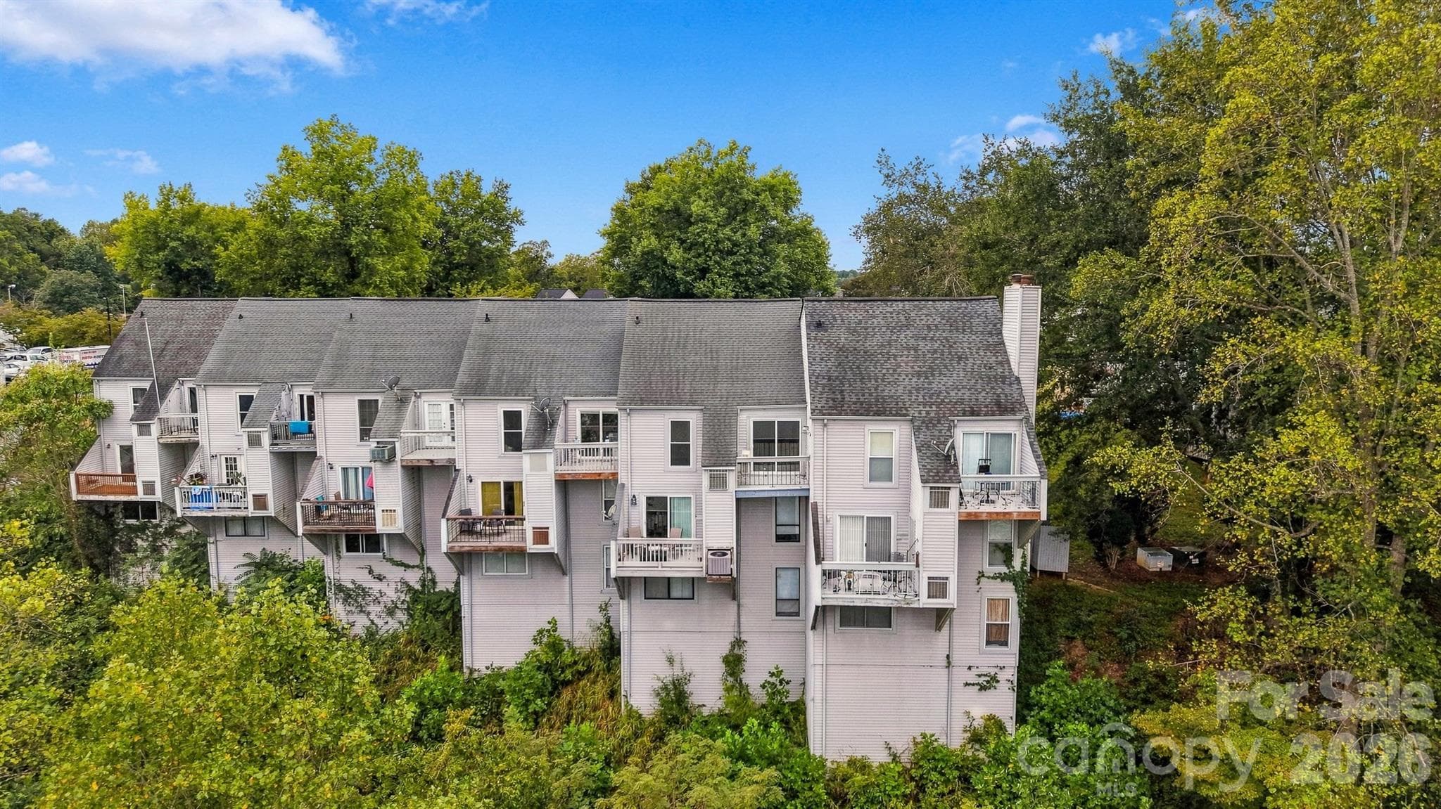 Condominium at 1050 21st Avenue NW, Hickory, photo 21 of 42